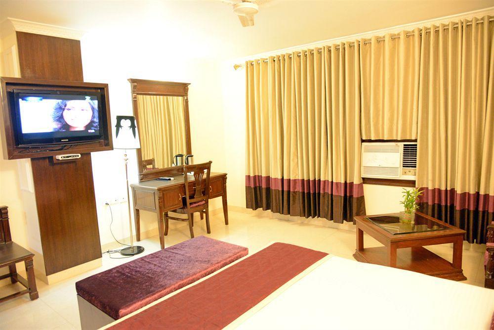 Heart Premium Hotel Chandigarh