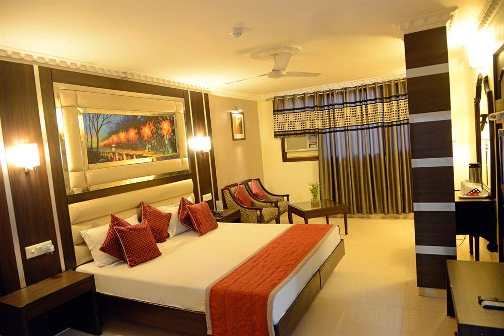 Hotel Heart Premium Chandigarh