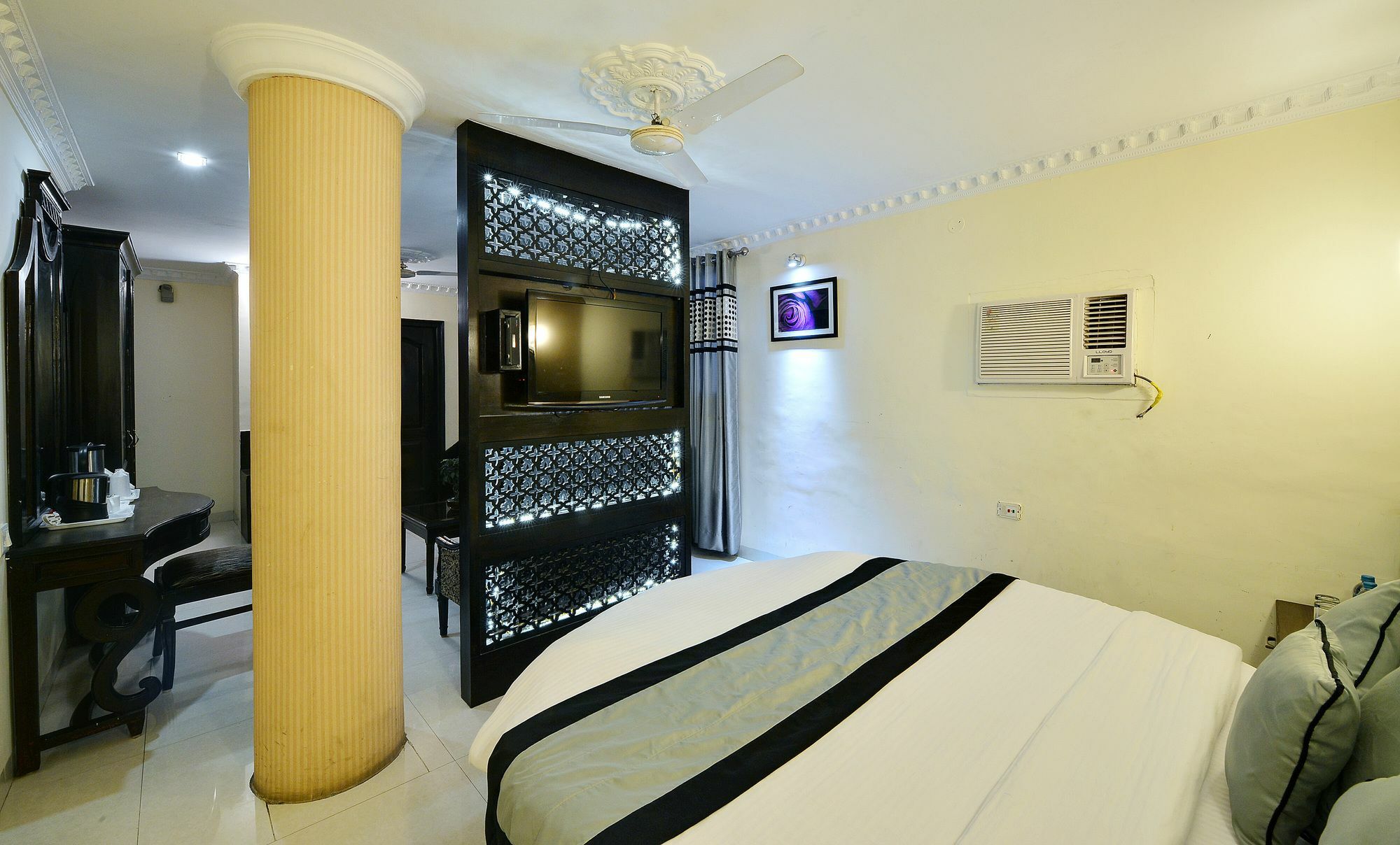 Heart Premium Hotel Chandigarh